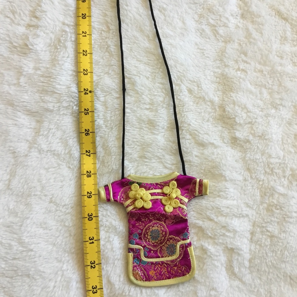 Chinese Qipao Dress Fuchsia /Gold Brocade Crossbody Mini Bag - Picture 4 of 14